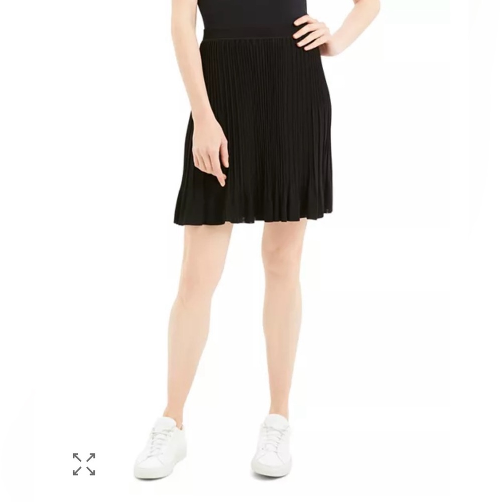 Theory Pleated Knit Skirt